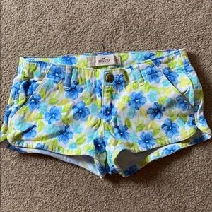 Flower shorts